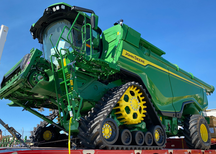 game-changer-john-deere-x9-combine-harvester.jpg